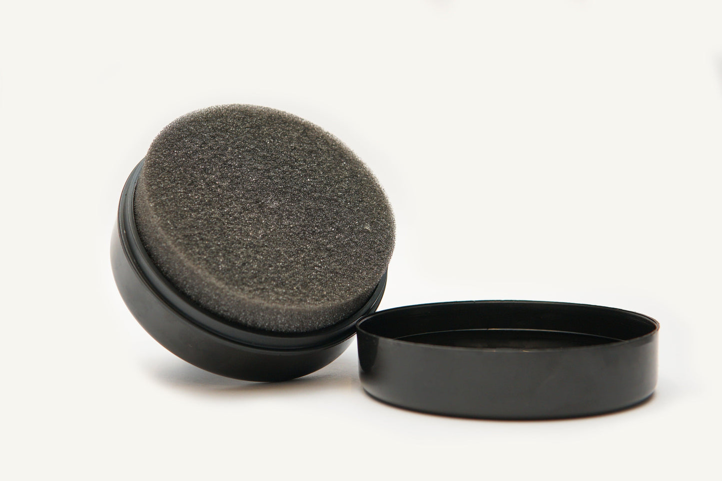 LOGO SHOE SHINER