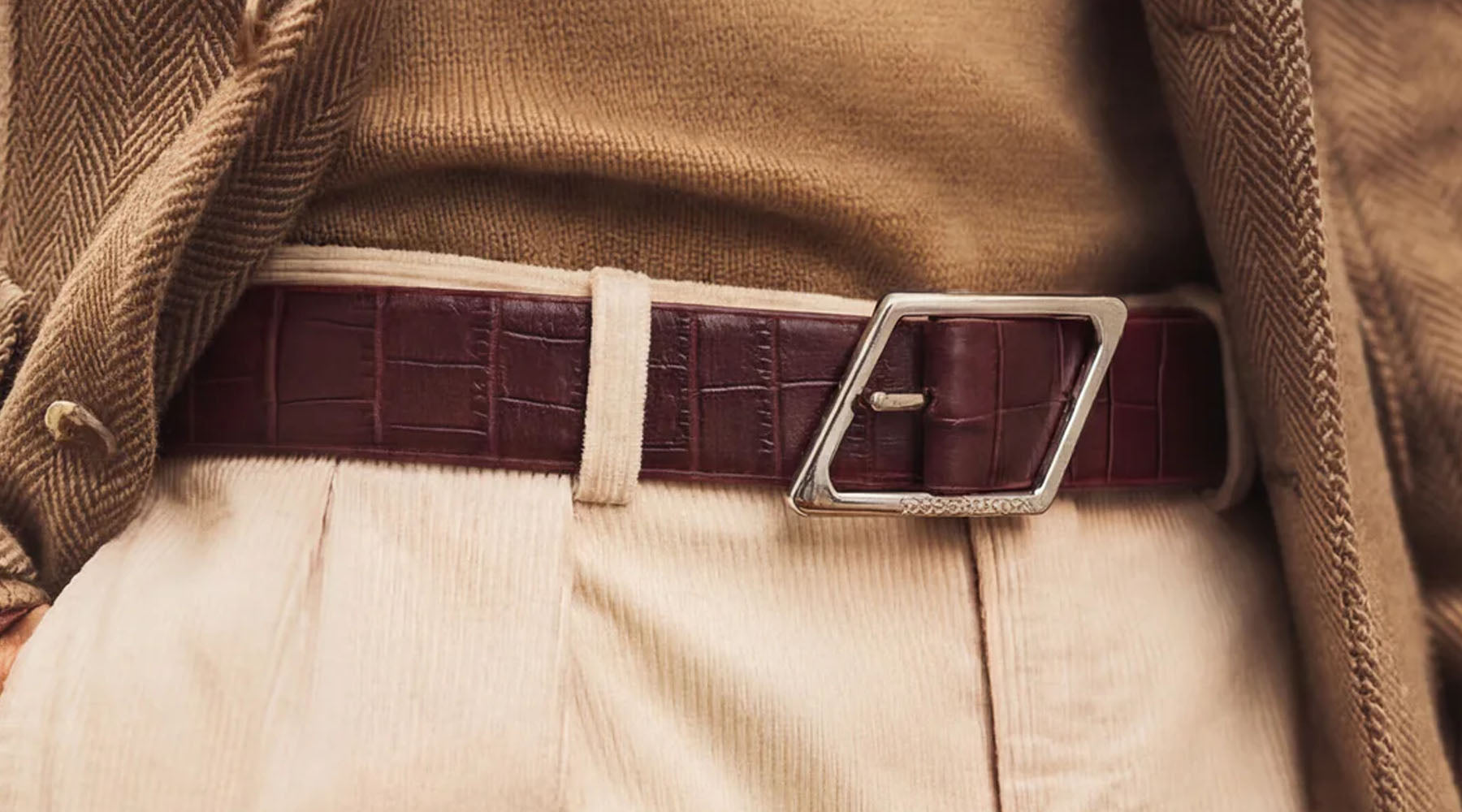From First Wear to Forever: The Leather Accessories Men Rely On | LOGO