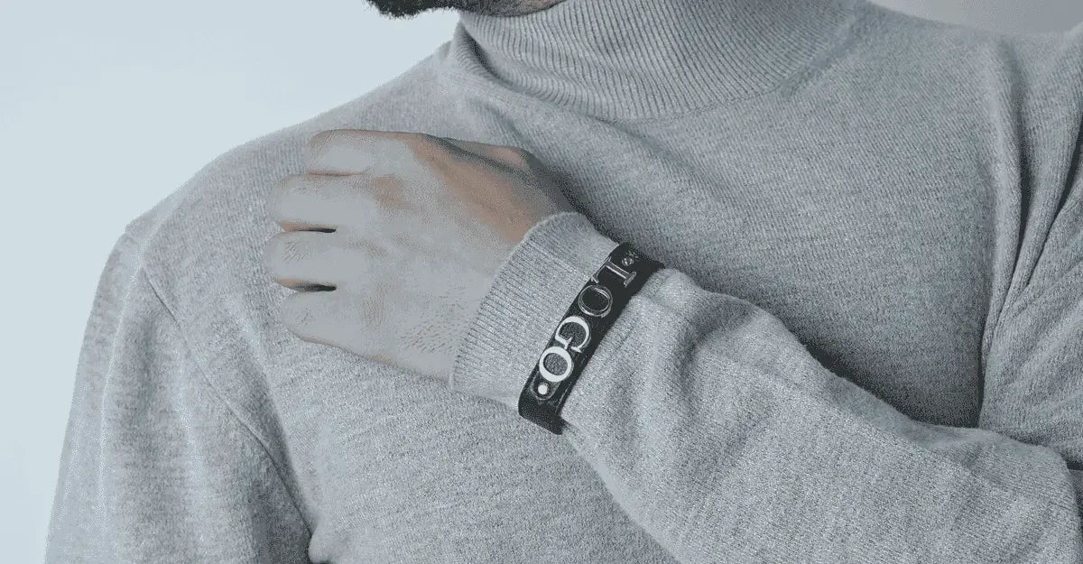 Men’s Accessories Online in Pakistan – Premium Wallets, Belts & More at Logo