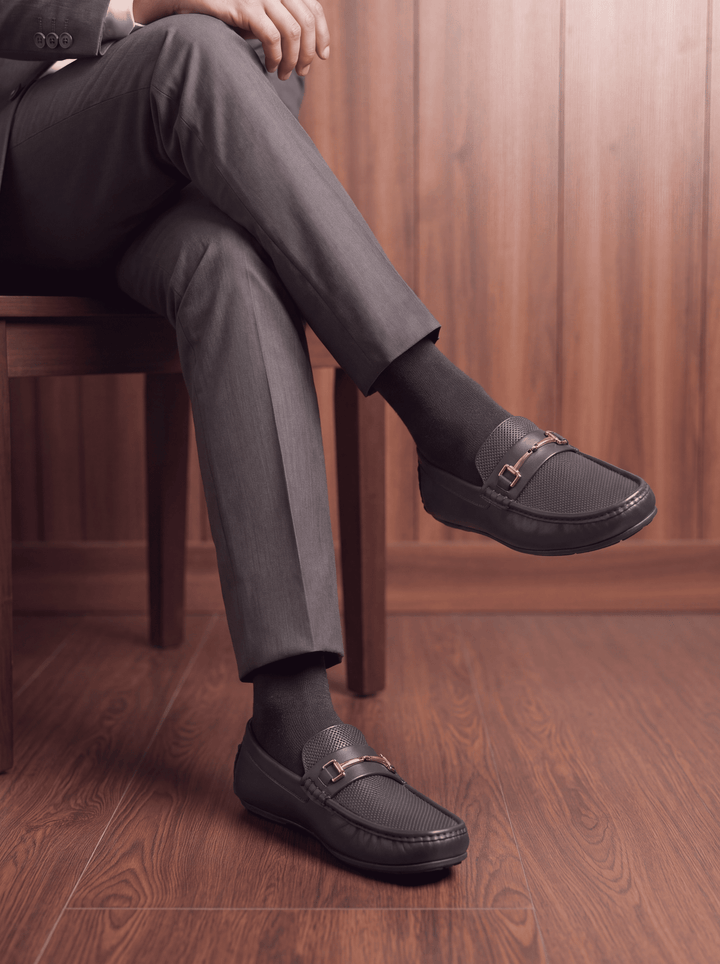 LOGO SHOES