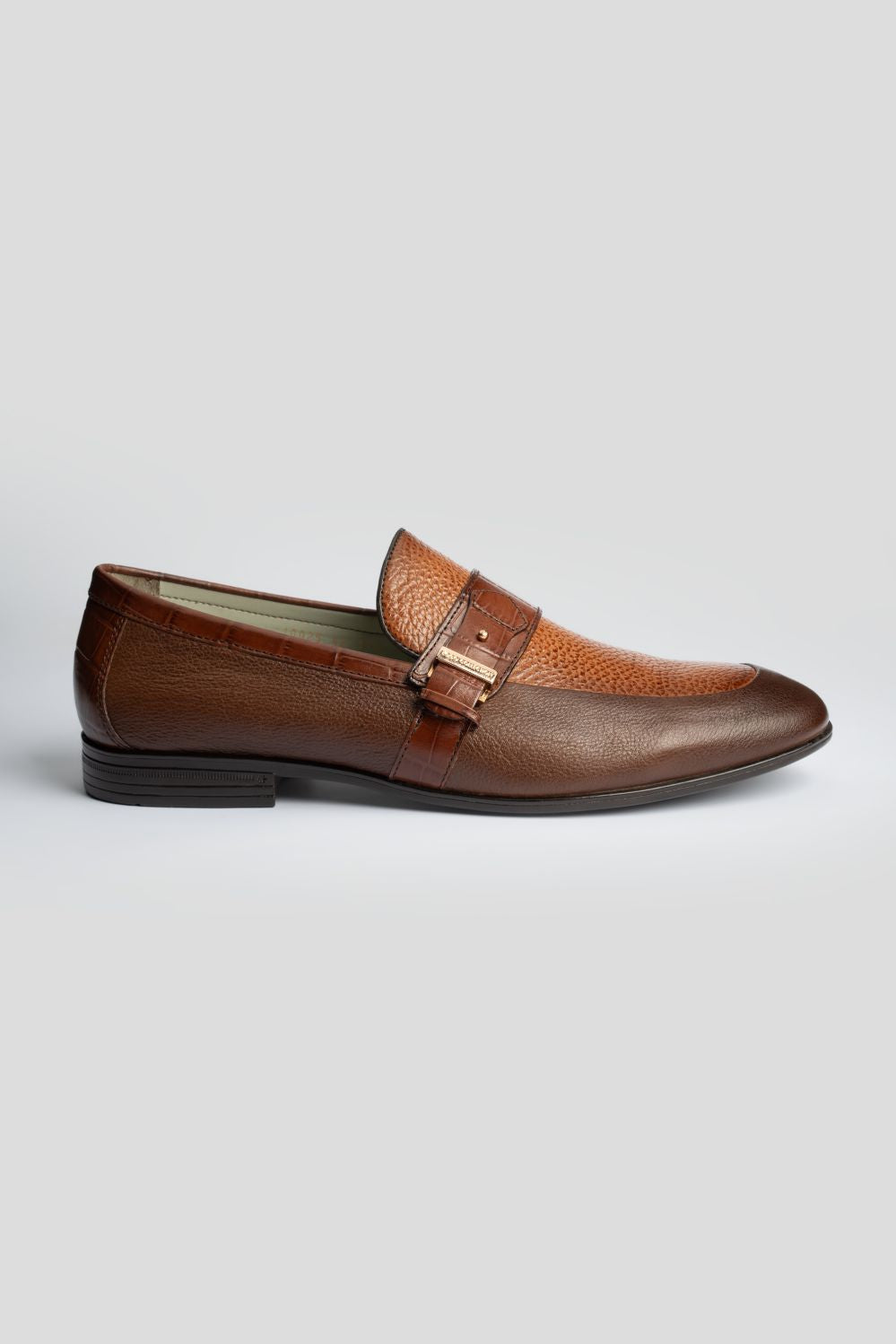 LOGO SOLEXEN LOAFER