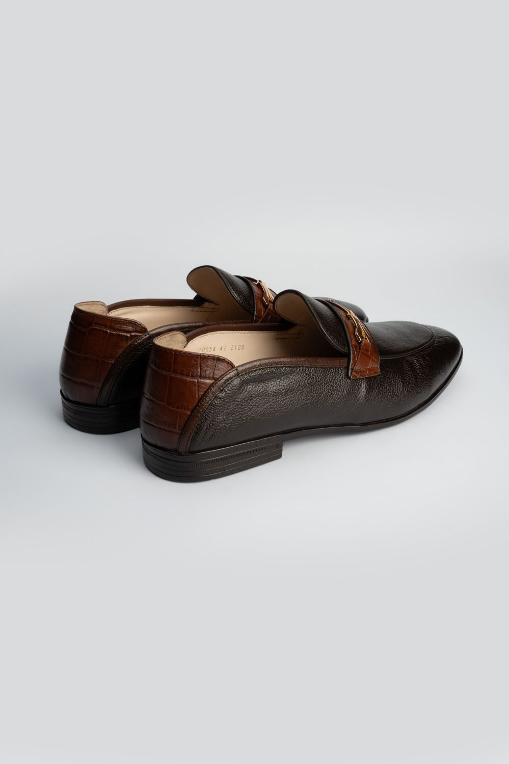 LOGO VALDORE LOAFER
