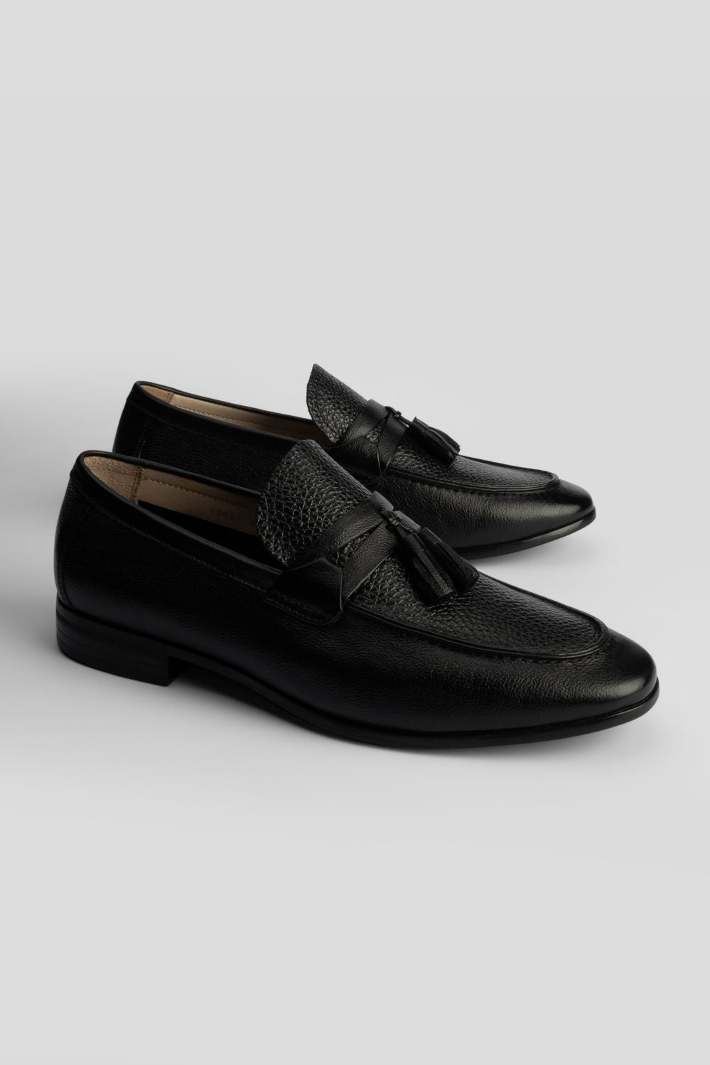 LOGO VALENRICO LOAFER