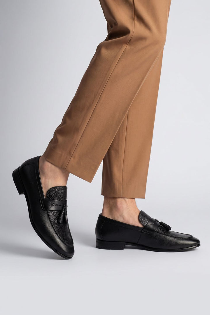 LOGO VALENRICO LOAFER