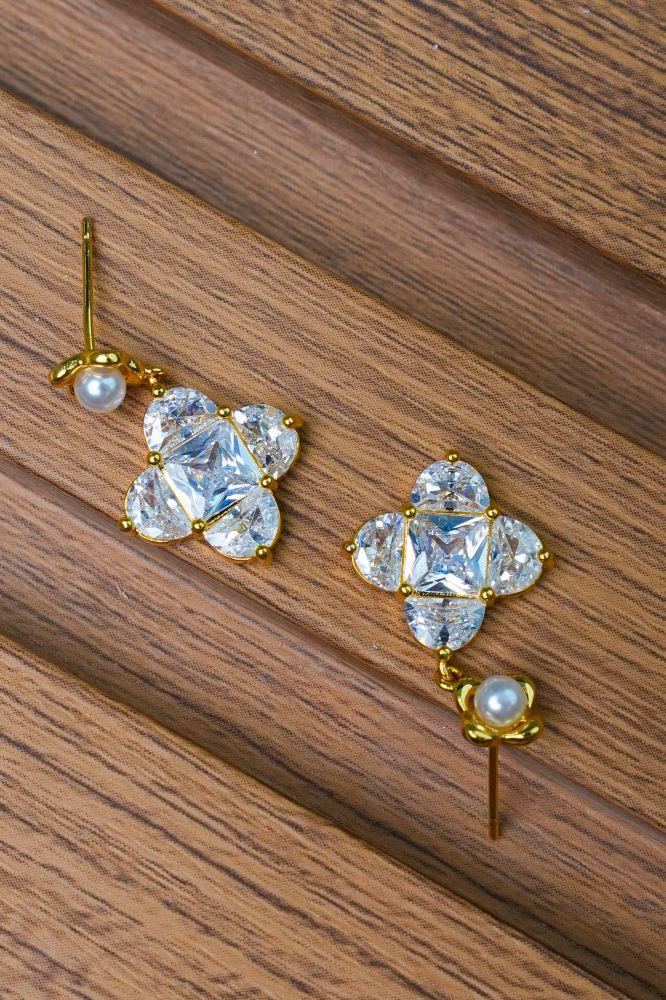 OPIA EAR RINGS
