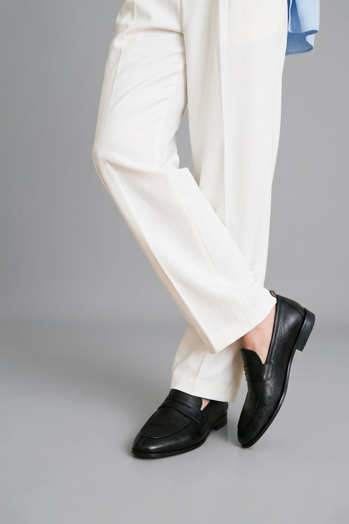 LOGO MONTREVIS LOAFER