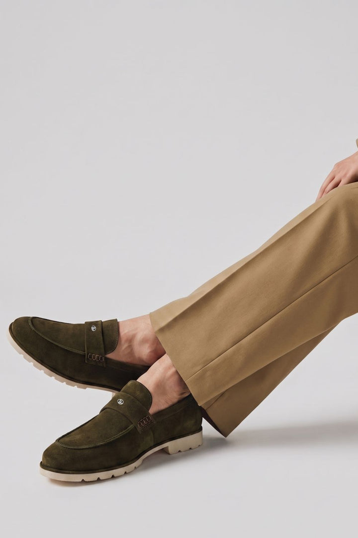 LOGO VERSAILES LOAFER