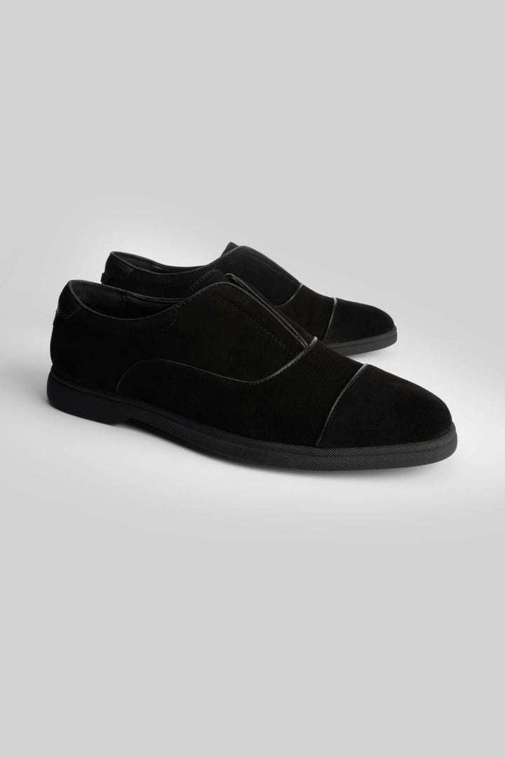 LOGO PARISAN SLIP ONS
