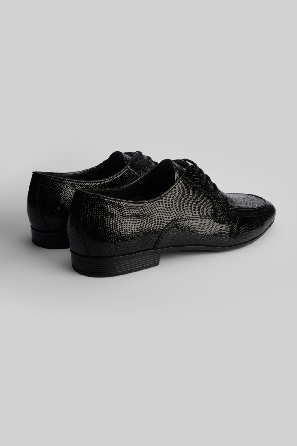 LOGO GEVENO LACE UPS