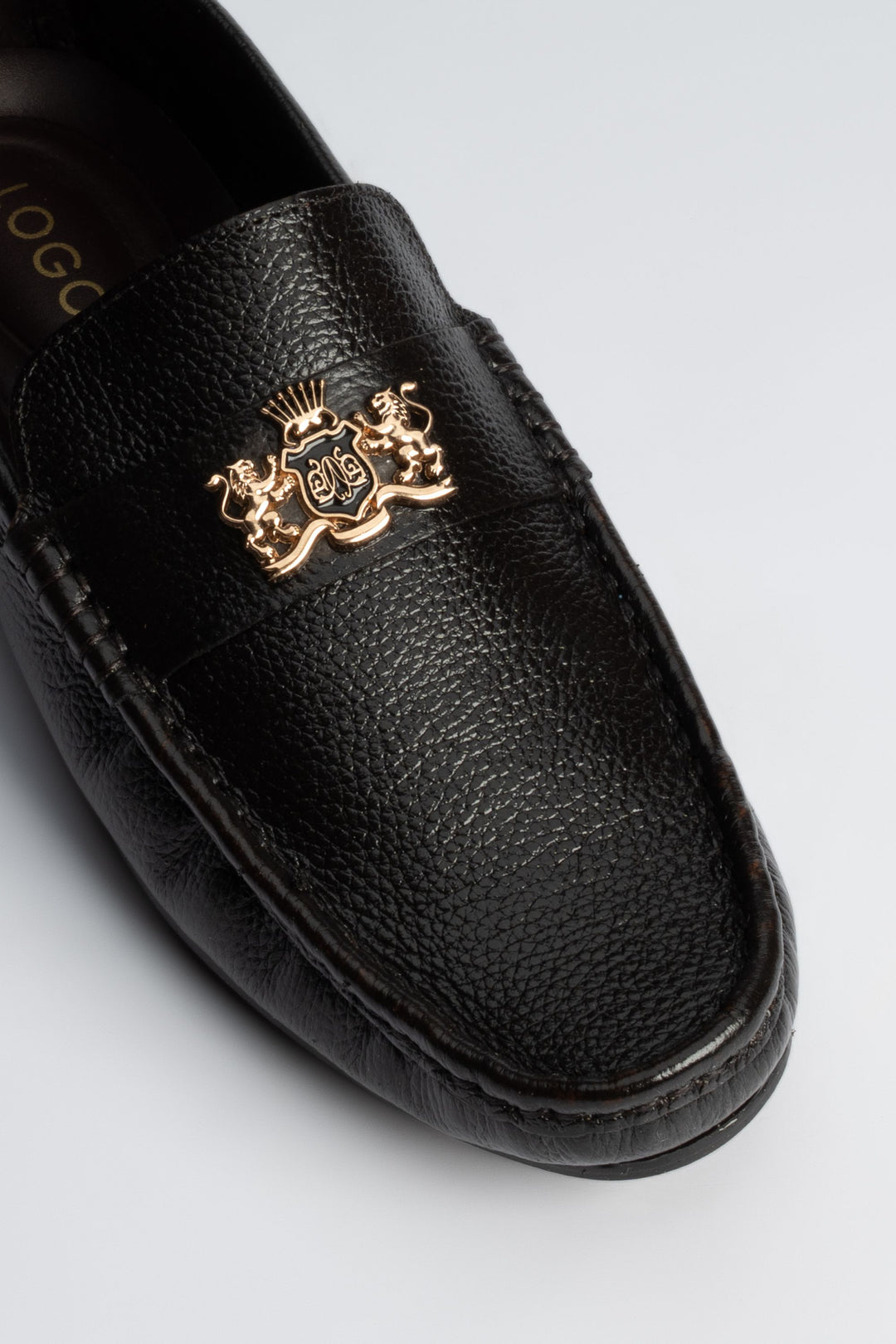 LOGO KINGSWELLER MOCCASIN