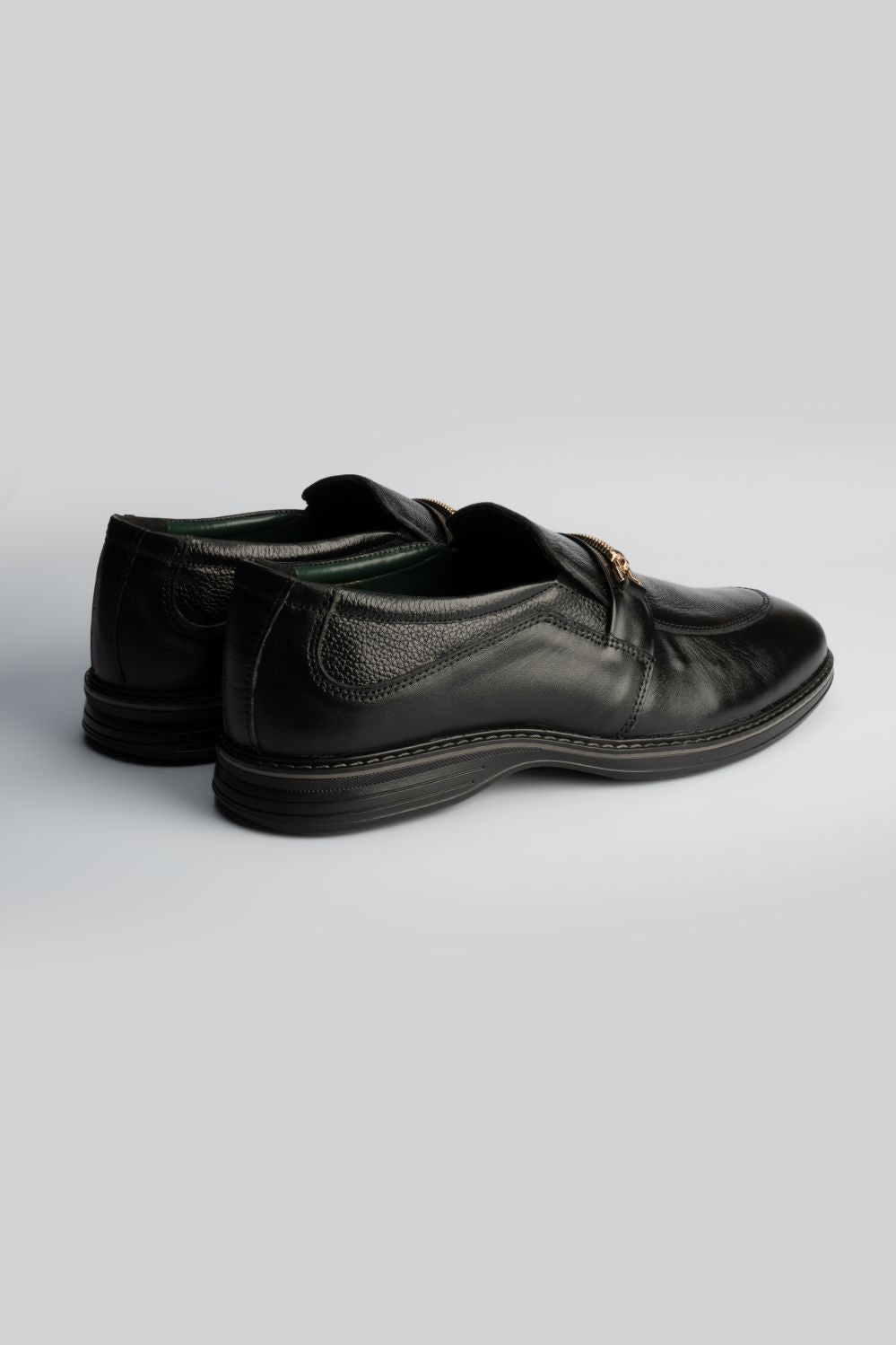 LOGO STEELCREST LOAFER