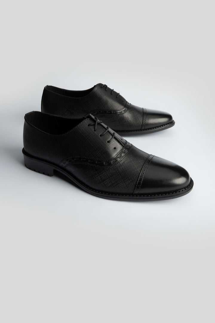LOGO NEXARO LACE UPS
