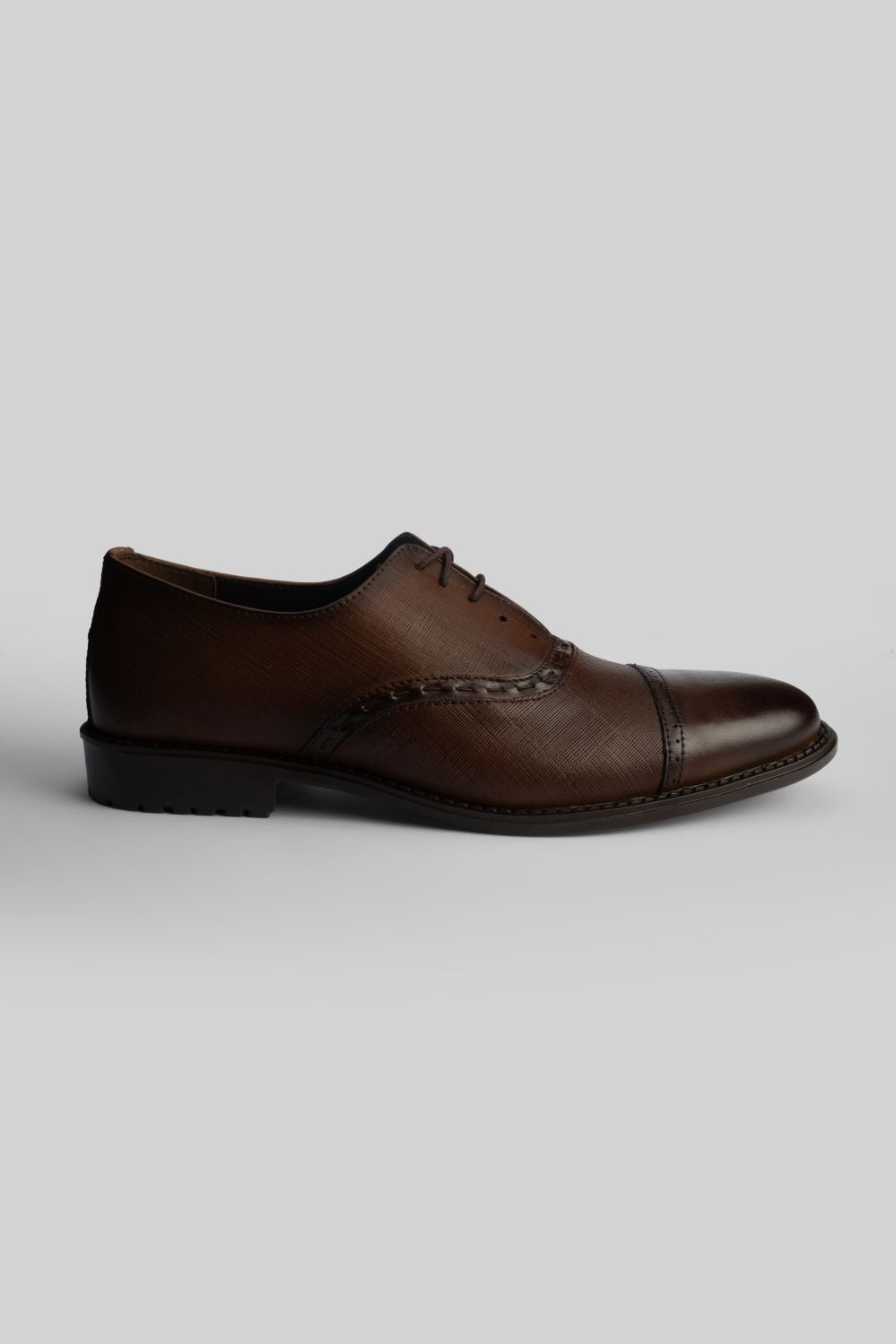 LOGO NEXARO LACE UPS