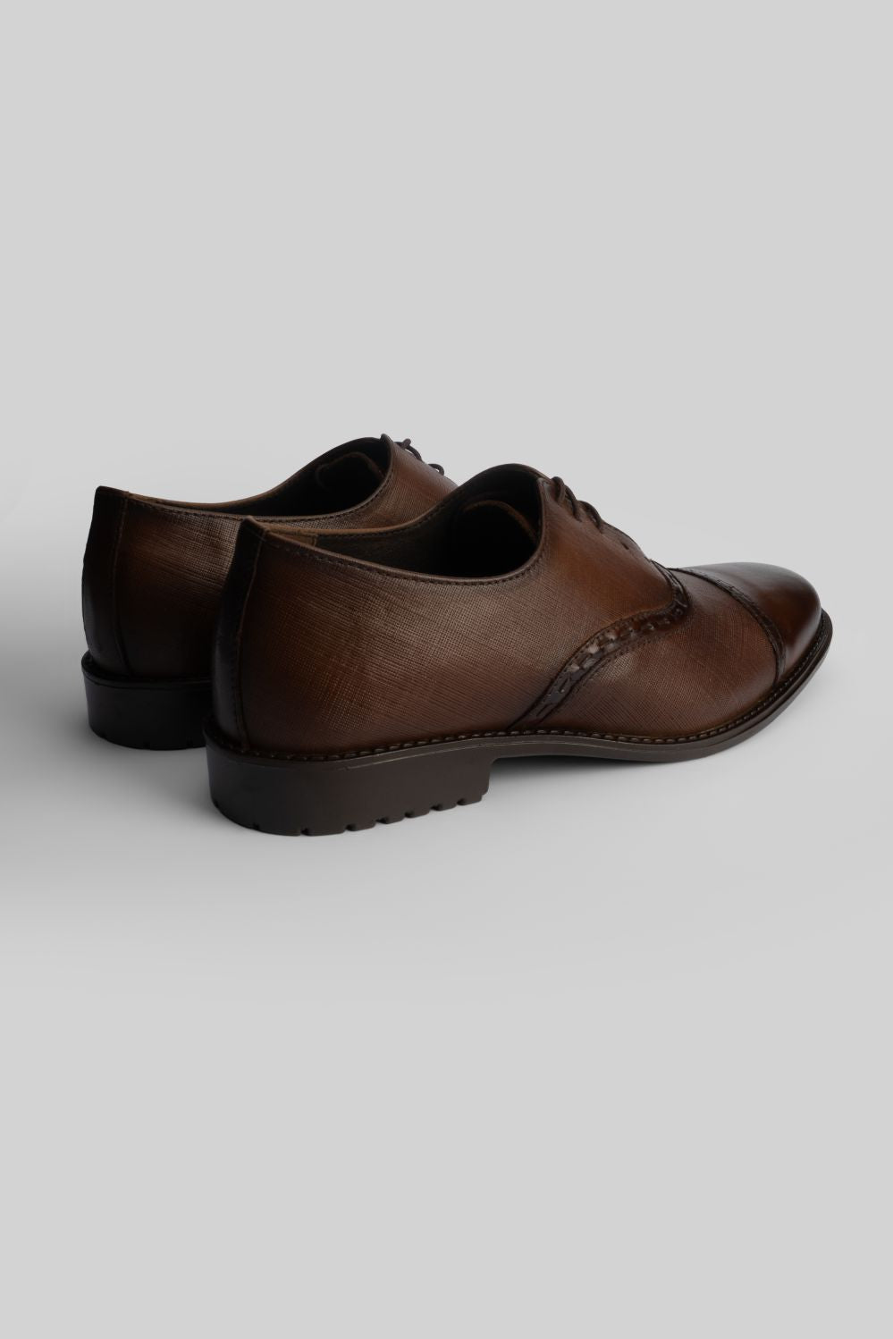 LOGO NEXARO LACE UPS