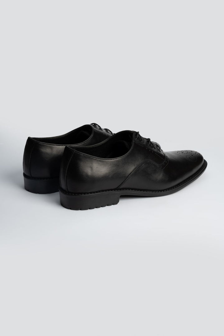 LOGO THRYVE LACE UP