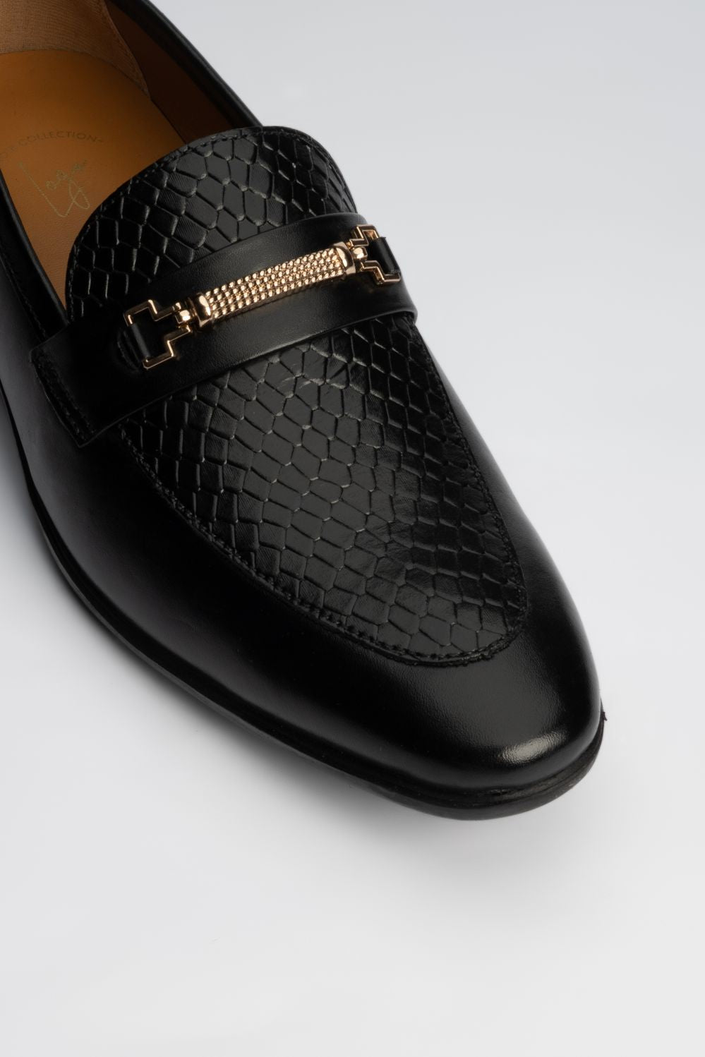 LOGO VALCOURTANOR LOAFER