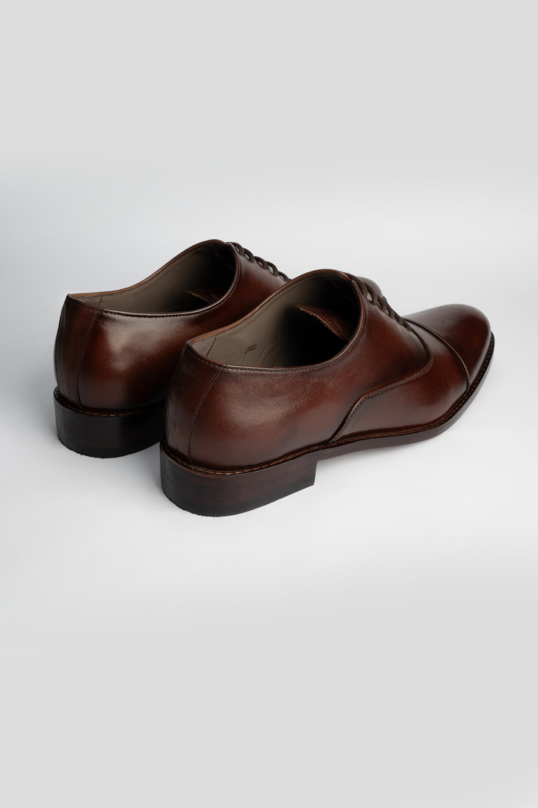 LOGO ASHBOURNET LACE UPS