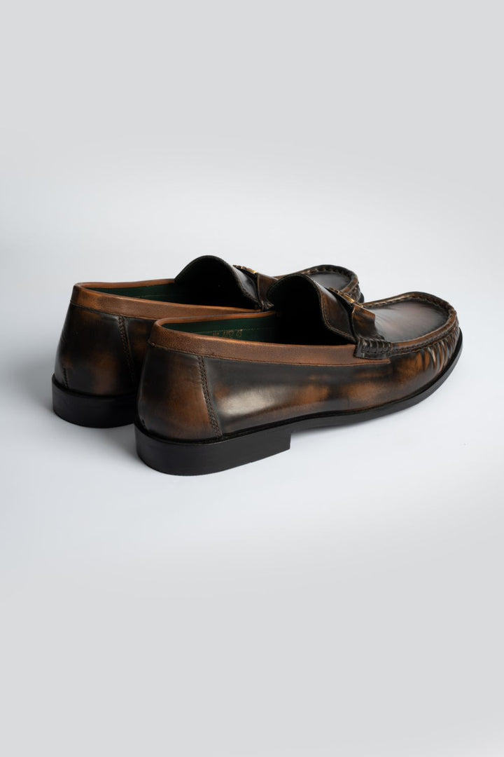LOGO PEMBROKER MOCCASIN