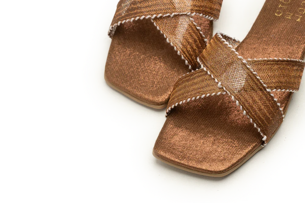 OPIA GRAZIA EMBELLISHED SLIDES