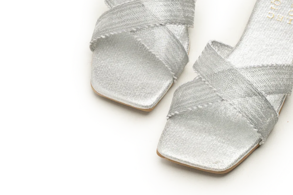 OPIA GRAZIA EMBELLISHED SLIDES