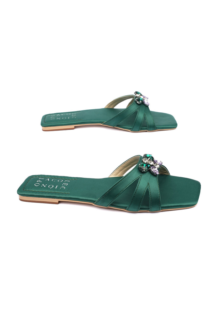 OPIA SOLLETE EMBELLISHED SLIDES