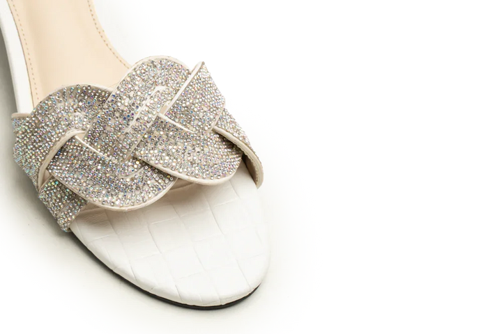 OPIA SPINEL EMBELLISHED SLIDES
