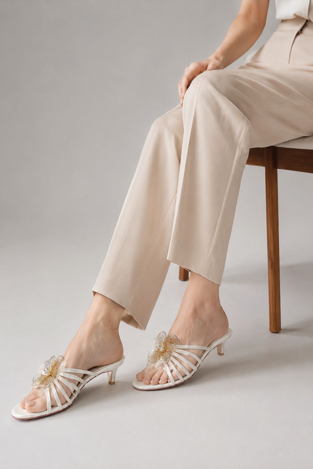 OPIA WOMEN HEELS EMBELLISHED SLIDES