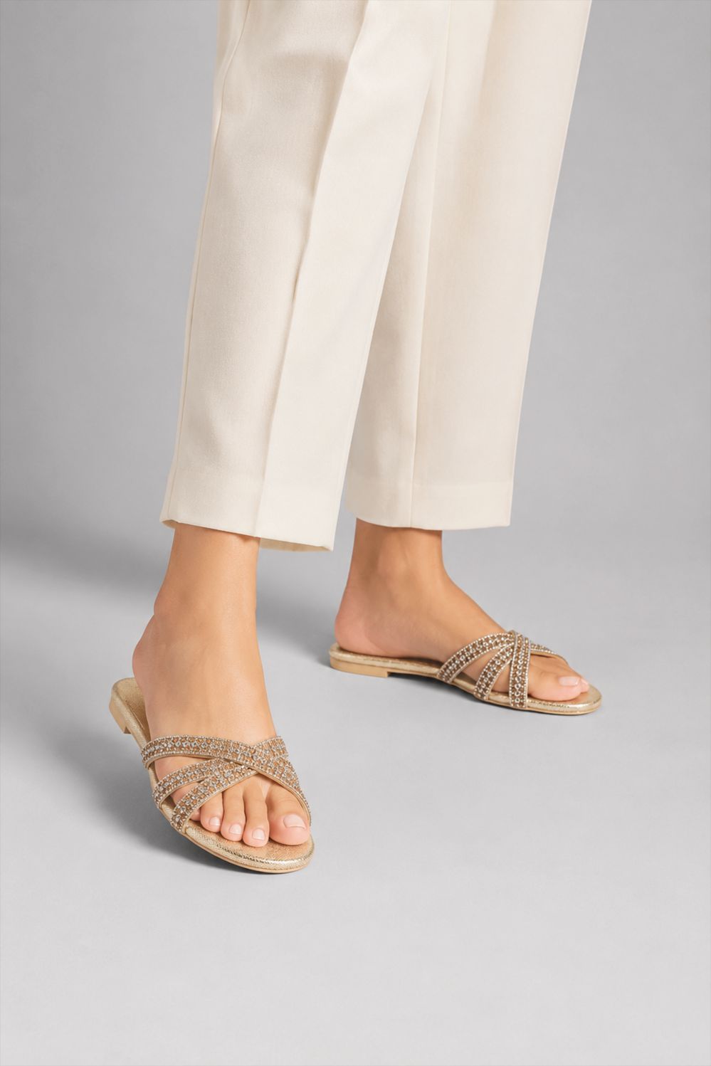 OPIA VERONA EMBELLISHED SLIDES