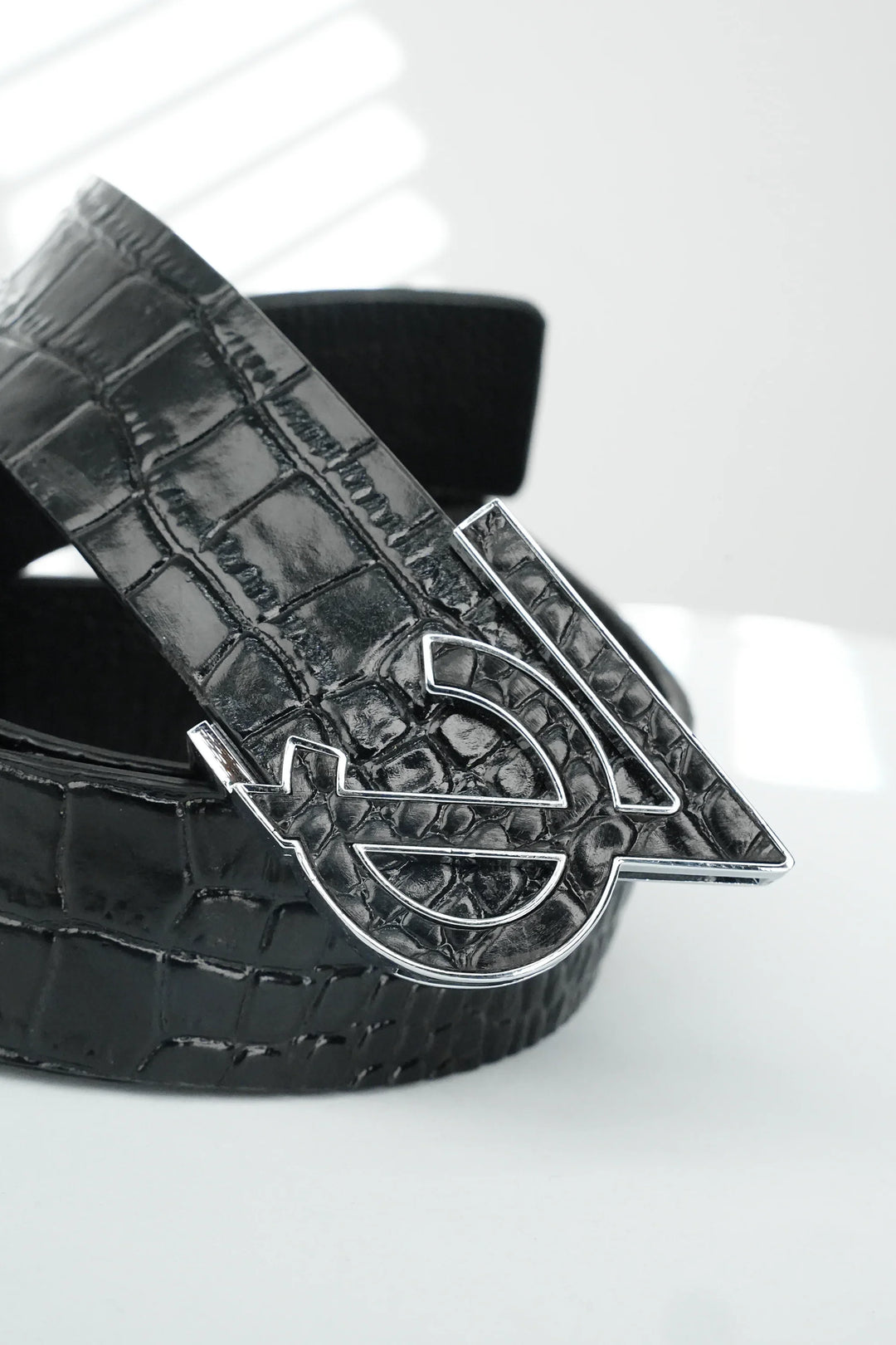 LEATHER BELT A1330 BKA