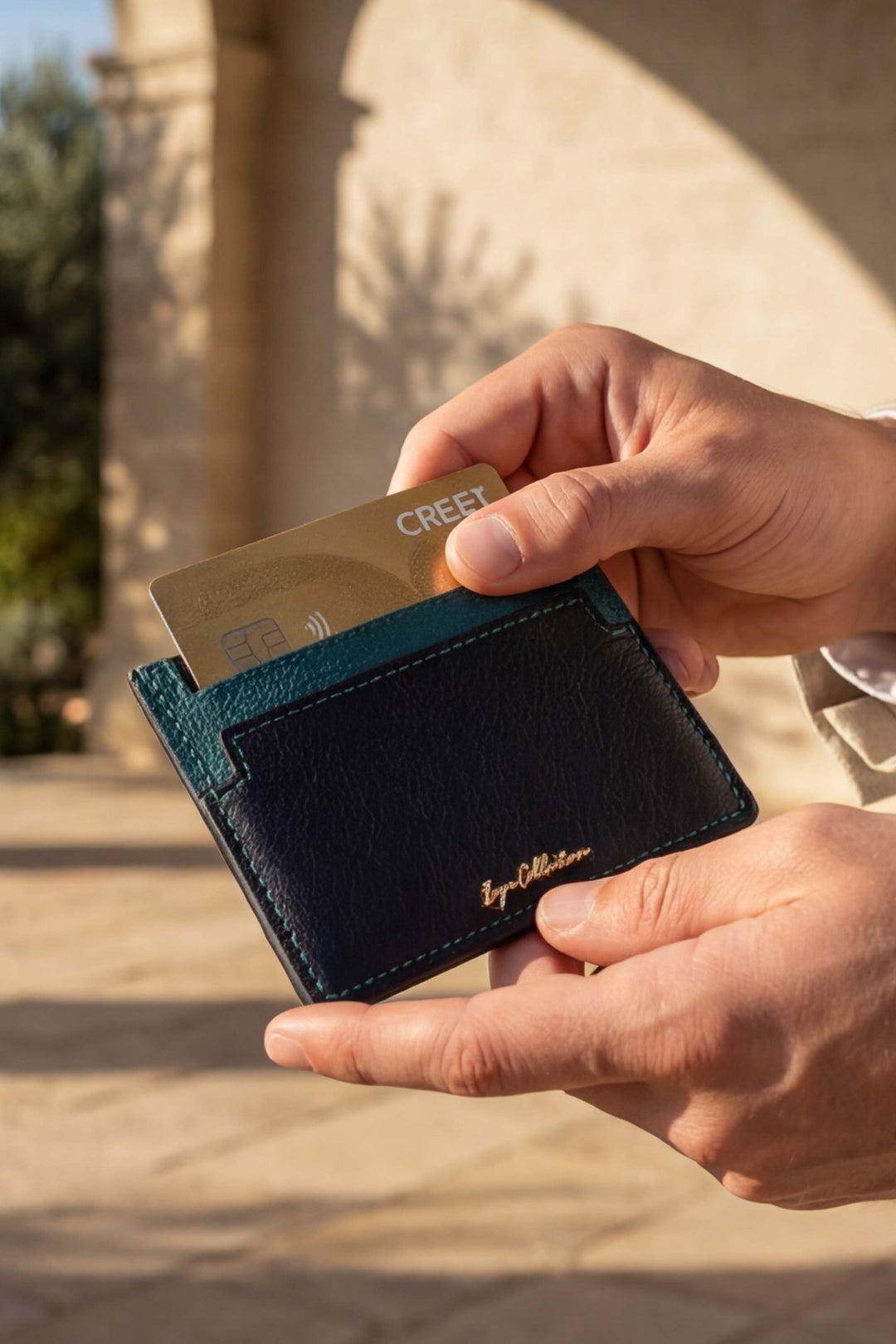 LOGO WHITGRAVE CARD HOLDER
