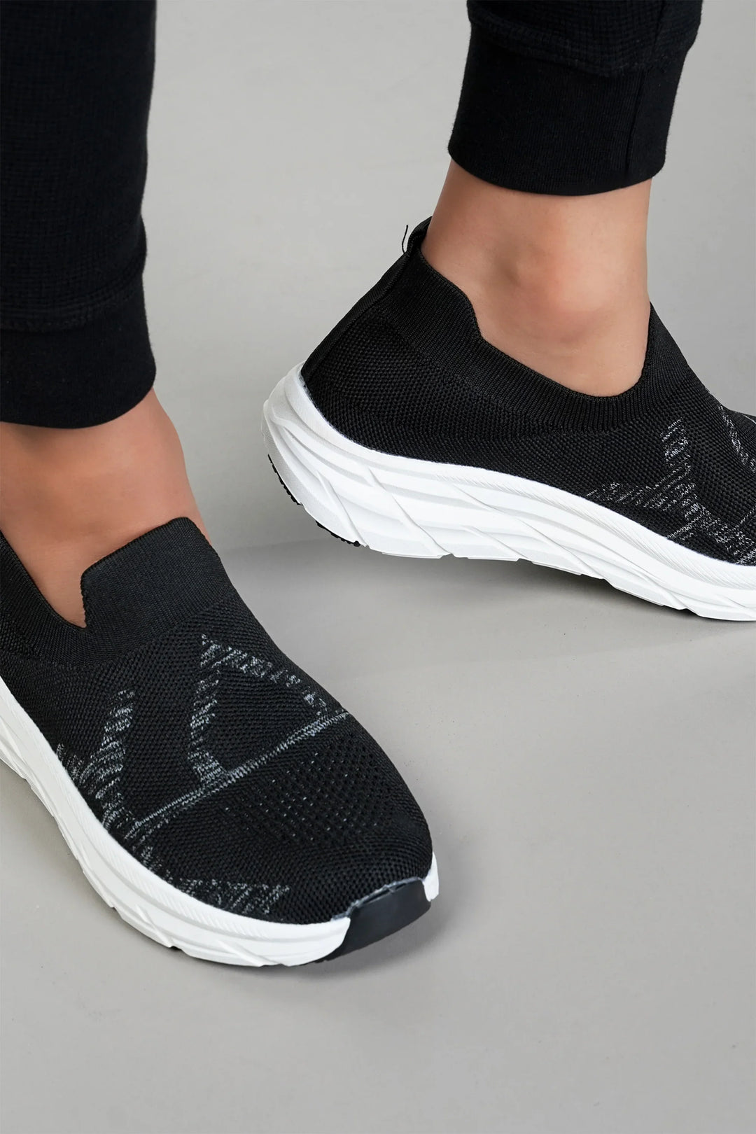 LOGO 4216 BLACK