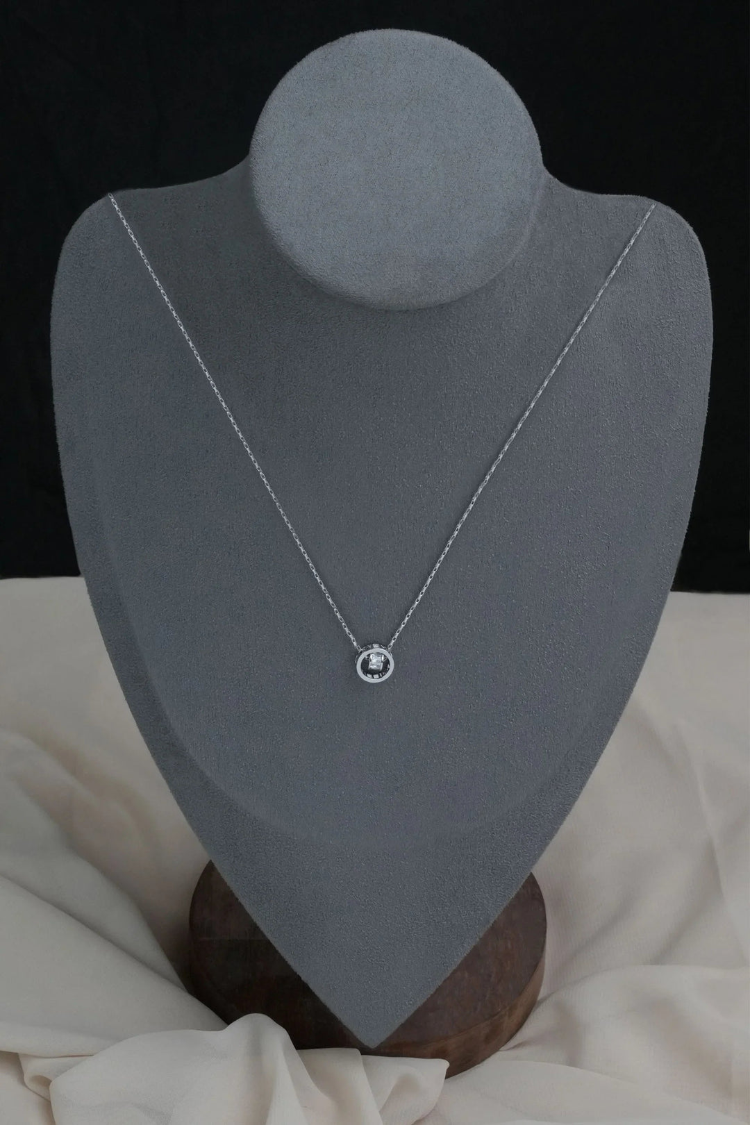 NECKLACE JW1175 SLV - OPIA