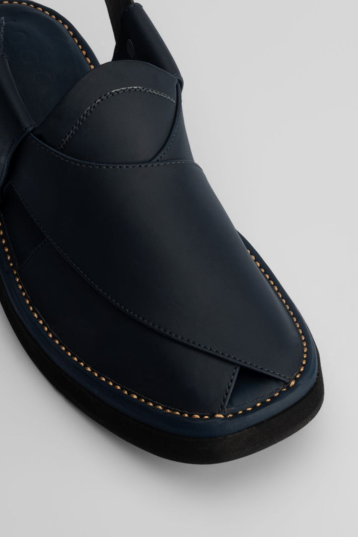 LOGO PELER SANDAL