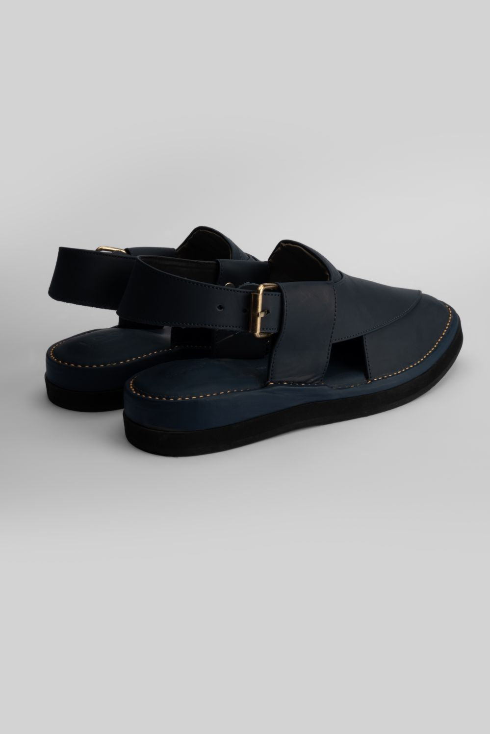 LOGO PELER SANDAL
