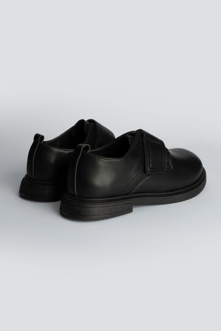 LOGO STRATE SCHOOL SHOES